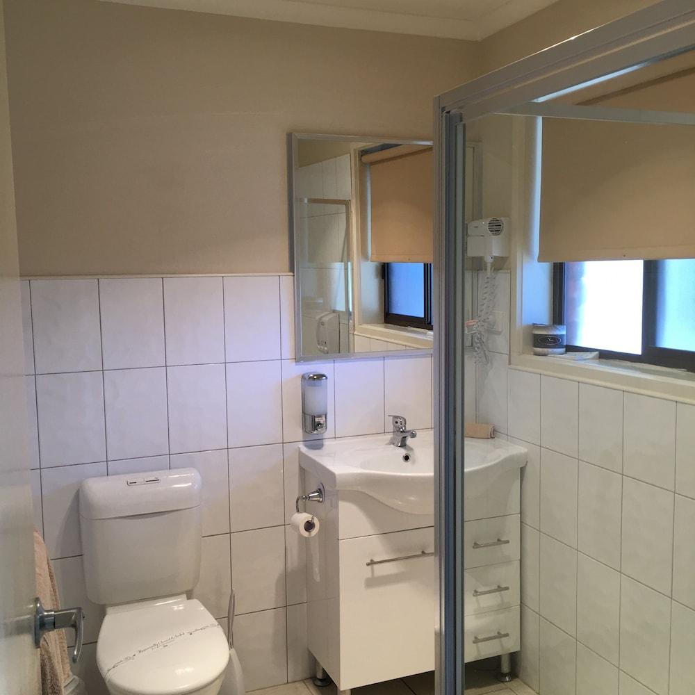 Melton Motor Inn And Apartments Екстериор снимка